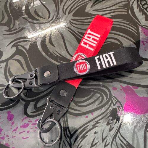 Fiat Kırmızı Araç Anahtarlık