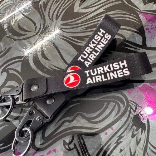 Turkish Airlines Siyah Araç Anahtarlık